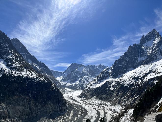Der Gletscher Mer de Glace im Mont-Blanc-Massiv