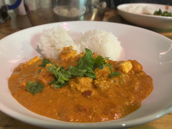 Tofu Tikka Masala mit Reis